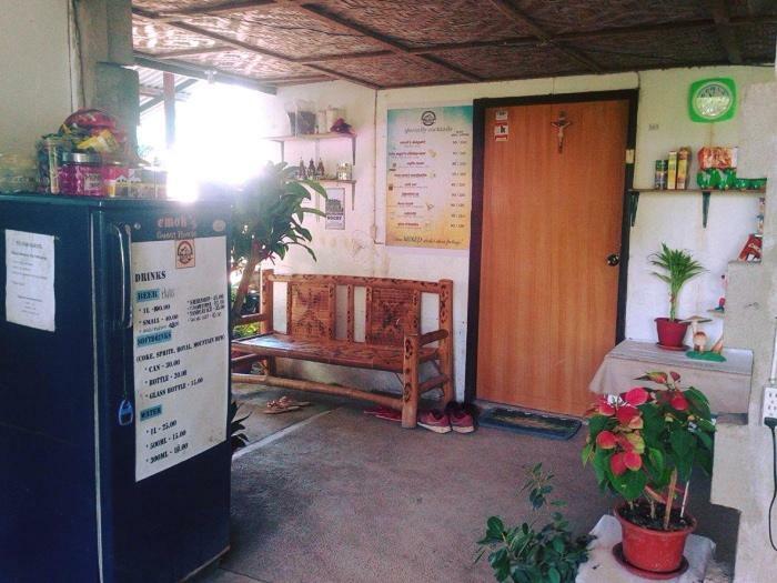 Emoks Guest House Moalboal Esterno foto