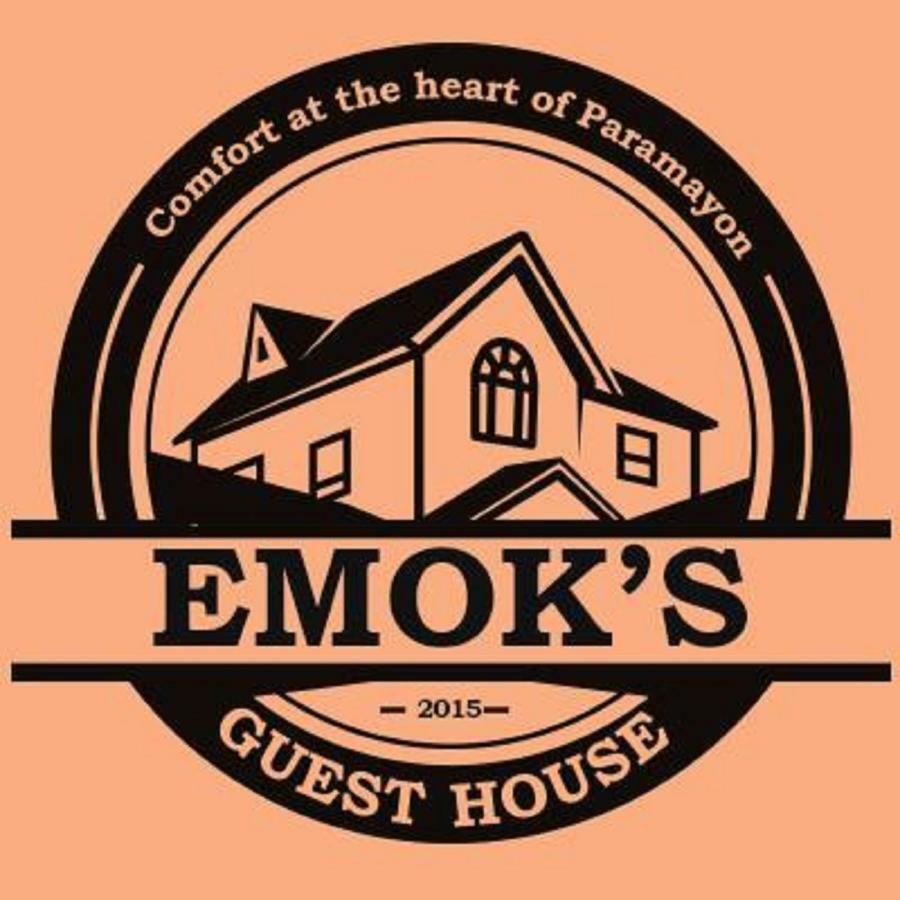 Emoks Guest House Moalboal Esterno foto